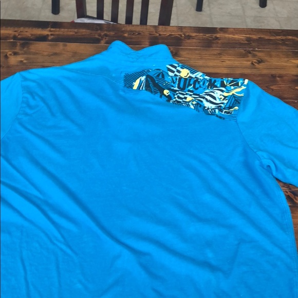 Volcom 3 Button Down - Picture 3 of 4